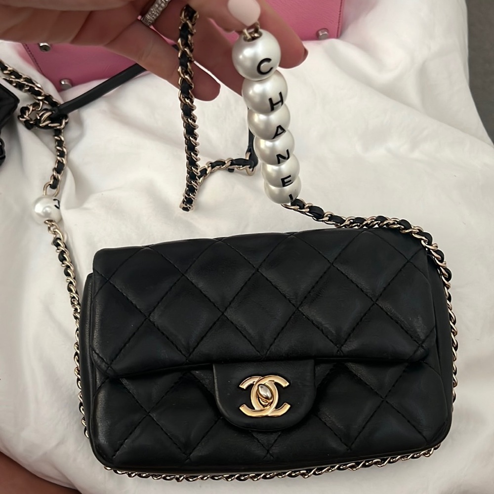 Authentic black chanel small flap bag special. - Picture 1 of 2